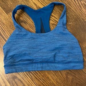 Lululemon sports bra